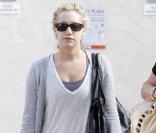 Ashley Tisdale à Toluca Lake à Los Angeles, le 28 octobre 2009