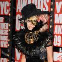 Lady Gaga : Elle joue toujours et encore la provocation... même pour un chaton !