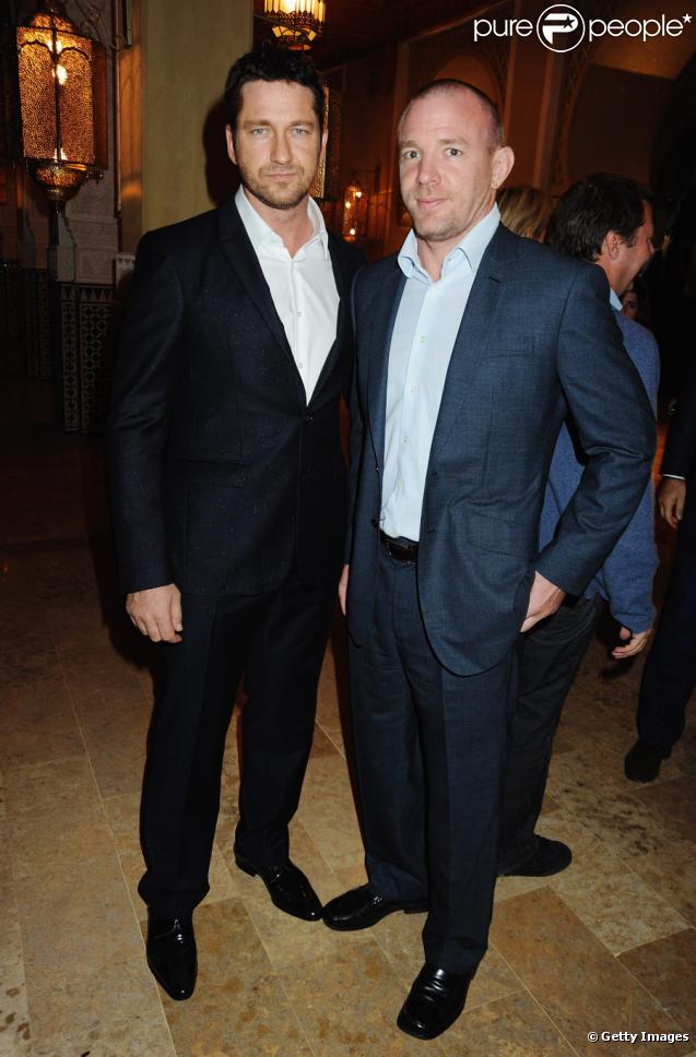 Gerard Butler et Guy Ritchie lors de l'inauguration du complexe hôtelier de Mazagan Beach au Maroc le 31 octobre 2009