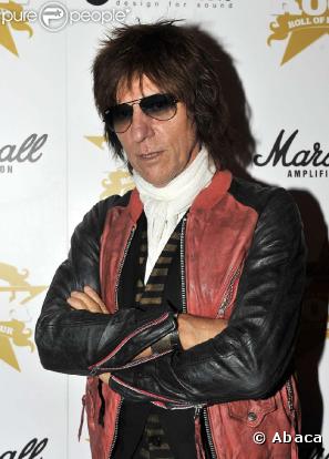 Jeff Beck à la cérémonie des Classic Rock Awards, le 2 novembre à Londres !