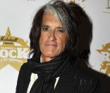 John Perry à la cérémonie des Classic Rock Awards, le 2 novembre à Londres !