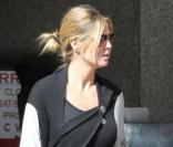Heidi Klum en mode casual dans les rues de Los Angeles le 4/11/09