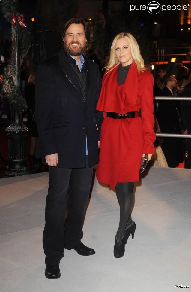 Jim Carrey et Jenny McCarthy, à l'occasion de l'avant-première mondiale du  Drôle Noël de Scrooge , qui s'est tenue en plein coeur de Londres, le 3 novembre 2009.