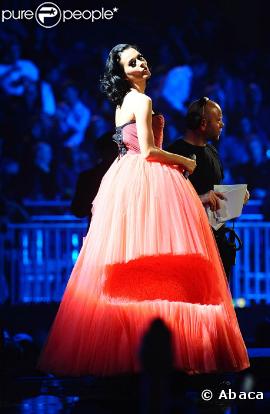 Katy Perry sur la scène des MTV EMA 2009 à Berlin, le 4 novembre 2009