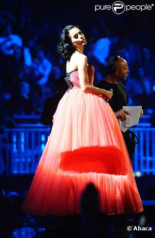 Katy Perry sur la scène des MTV EMA 2009 à Berlin, le 4 novembre 2009