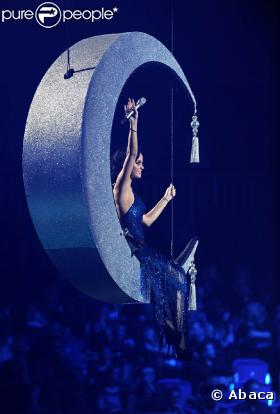 Katy Perry sur la scène des MTV EMA 2009 à Berlin, le 4 novembre 2009