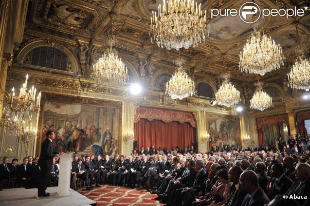 Nicolas Sarkozy a annoncé le 6 novembre 2009 ses 137 mesures pour les Dom-Tom