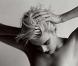 Agyness Deyn : Nue pour une couverture... très branchée !