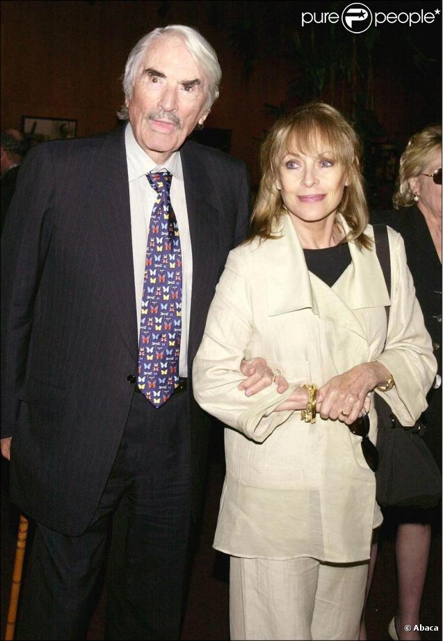 Gregory Peck et Véronique Passani se sont également rencontrés lors d'une interview. Entre l'acteur américain et la reporter frenchy, c'est le coup de foudre. Pour lui, elle abandonne sa plume et lui tiendra la main jusqu'à la fin... 
 &nbsp;<