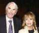 Gregory Peck et Véronique Passani se sont également rencontrés lors d'une interview. Entre l'acteur américain et la reporter frenchy, c'est le coup de foudre. Pour lui, elle abandonne sa plume et lui tiendra la main jusqu'à la fin... 
 &nbsp;<