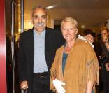 Mansour Bahrami, sa femme et leur boxer au Gala de la Truffe, chez Lancel, le 16/11/09