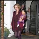 Katherine Heigl fête l'arrivée de bébé... avec son adorable fille dans les bras !