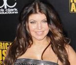 Fergie, à l'occasion de la grande soirée des 37e American Music Awards, qui s'est tenue à Los Angeles, le 22 novembre 2009.
