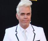 Perez Hilton, à l'occasion de la grande soirée des 37e American Music Awards, qui s'est tenue à Los Angeles, le 22 novembre 2009.