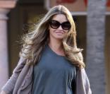 Rebecca Gayheart à Malibu, le 22 novembre 2009