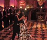 Stéphane Bern ouvre le Bal des débutantes (28 novembre 2009)