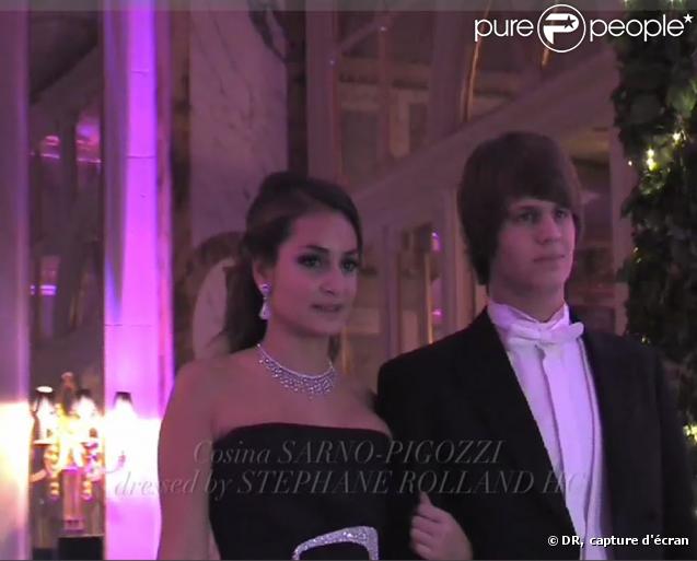 Alessandro Belmondo et Cosima Sarno-Pigozi au bal des débutantes (28 novembre 2009)
