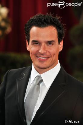 Antonio Sabàto Jr. à la cérémonie des Oscars en février 2008 