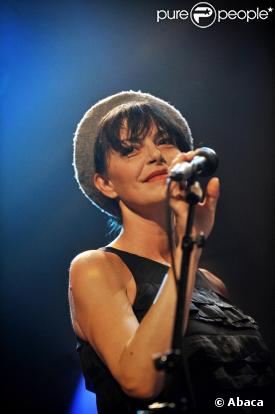 Lio en concert à Bruxelles avec le groupe Phantom (13 novembre 2009)