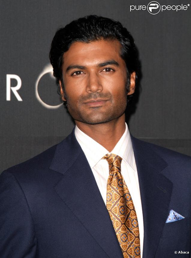Sendhil Ramamurthy 