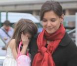 Suri Cruise et ses parents 