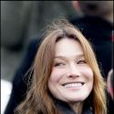 Carla Bruni vous reçoit chez elle... Et elle raconte tout !