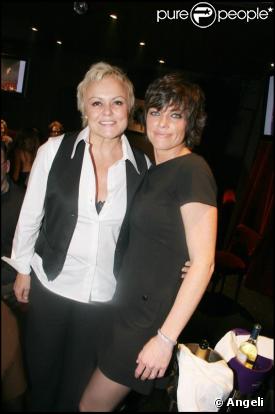 Muriel Robin et sa compagne Anne Le Nen