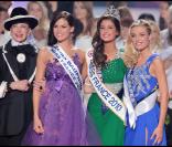 Virginie Dechenaud 1ere Dauphine aux côtés de Miss France 2010 