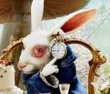 Des images d' Alice au Pays des Merveilles , de Tim Burton.