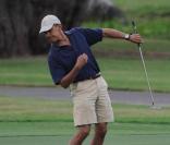 Barack Obama met en application les conseils du golfeur Tiger Woods, le 31 décembre.