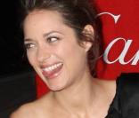 La très charmante Marion Cotillard, à l'occasion de la soirée d'ouverture du Palm Springs International Film Festival 2010, à Palm Springs, en Californie, le 5 janvier 2010.