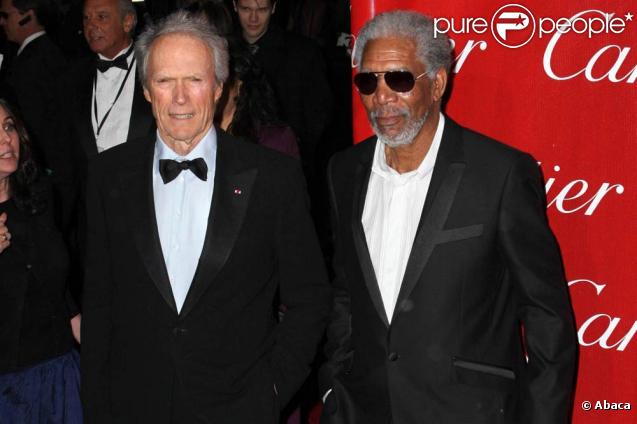 Clint Eastwood et Morgan Freeman, à l'occasion de la soirée d'ouverture du Palm Springs International Film Festival 2010, à Palm Springs, en Californie, le 5 janvier 2010.