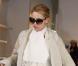 Nicollette Sheridan : Depuis qu'elle est au chômage, elle se la joue détente ! Même son shopping de luxe, elle le fait en gros pyjama à carreaux. Du jamais vu ! 