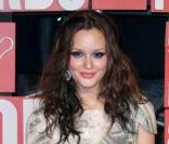 Leighton toute pimpante aux MTV Video Music Awards dans une robe à sequins Christian Cota et des chaussures Giuseppe Zanotti, le 13 septembre 2009 