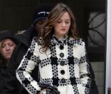 Leighton Meester : y'a pas à dire, elle est toujours tirée à quatre épingles lorsqu'elle apparaît sur le tournage de Gossip Girl ! 