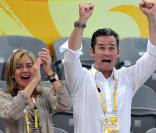 Cristina d'Espagne est une vraie sportive dans l'âme. Lors des Jeux Olympiques de Pekin, l'infante d'Espagne était carrément sur-voltée ! Heureusement son mari Inaki Urdangarin partage la même folie pour le sport !