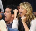 Cameron Diaz[, accro aux Hamburgers, sodas bien caloriques et bonnes pizzas est aussi une passionnée de basket. Et son équipe fétiche... c'est les Lakers ! Mais pour s'y rendre, l'actrice préfère nettement une compagnie masculine comme celle d'Antoni
