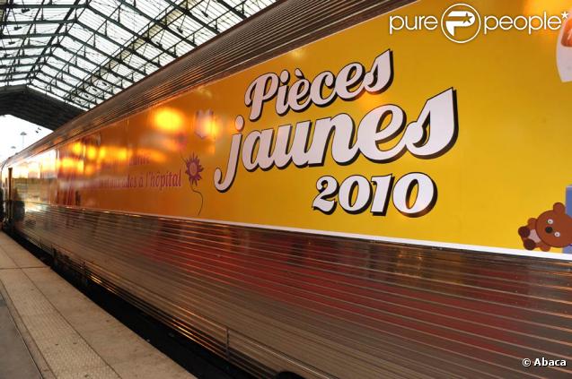 Inauguration du Train Expo pour les Pièces Jaunes à la Gare du Nord à Paris le 20 janvier 2010