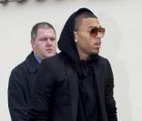 Chris Brown se rendant au défilé Kris Van Assche à Paris le 22 janvier 2010 