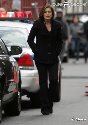 Mariska Hargitay sur le tournage de New York, U.S.V. (New York, 26 janvier 2010)