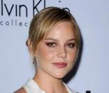 Abbie Cornish lors de la soirée Calvin Klein et Los Angeles Nomadic Division à Los Angeles le 28 janvier 2010
