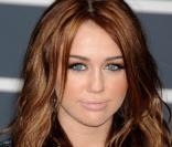 Miley Cyrus nominée aux Razzies 2010 !
