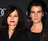 Evelyne Bouix et une amie, à l'occasion de la grande soirée de lancement de l'Audi A8 qui s'est tenue à l'Olympia, à Paris, le 2 février 2010.