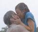 Si toutes les filles sont dingues de N'oublies jamais, Rachel McAdams et Ryan Gosling nous ont avant tout offert le baiser le plus mouillé mais aussi... le plus romantique !  