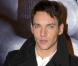 Jonathan Rhys-Meyers, à l'occasion de l'avant-première de  From Paris with Love  qui s'est tenue à l'UGC Normandie, sur les Champs-Elysées, à Paris, le 11 février 2010.