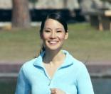 Pour Lucy Liu, le footing c'est oui mais... seulement en Adidas !