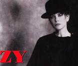 Nicole Kidman en couverture de l'Uomo Italie.