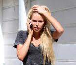 Sophie Monk à Beverly Hills, le 21 février 2010