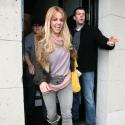 Britney Spears : son album est repoussé... tant pis, elle redevient blonde !