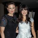 Emily et Zooey Deschanel : les soeurs réunies... en hommage à leur père, avec la famille de Ryan O'Neal !